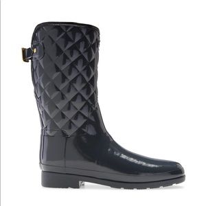 Women’s Hunter Refined High Gloss Quilted Short Waterproof Rain Boot - Size 6